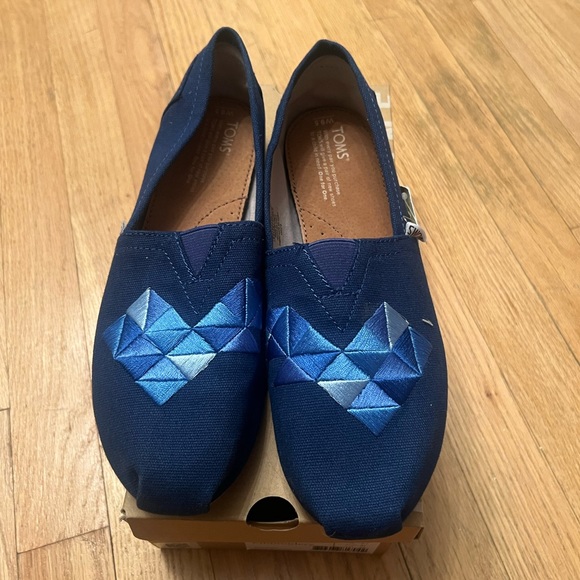Toms Classic Ink Canvas Embroidered BRAND NEW with TAGS - Picture 3 of 8